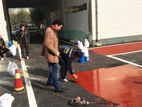 彩色喷涂路面